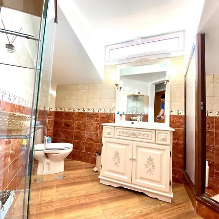 Casa Con Piscina Privada En Igueste De Vakantiehuis *